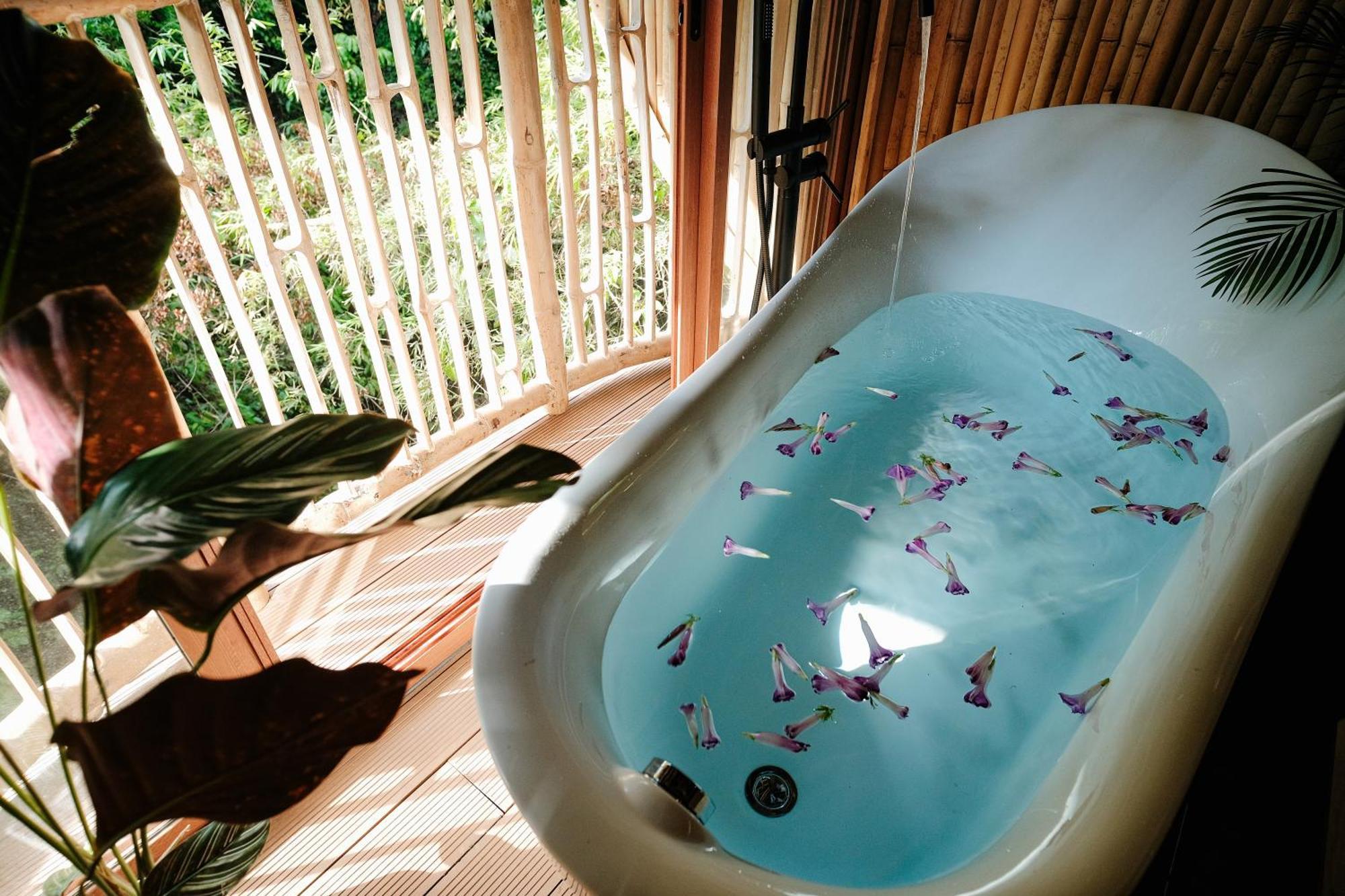 Treehouse De Valentine Villa Balamban Eksteriør billede